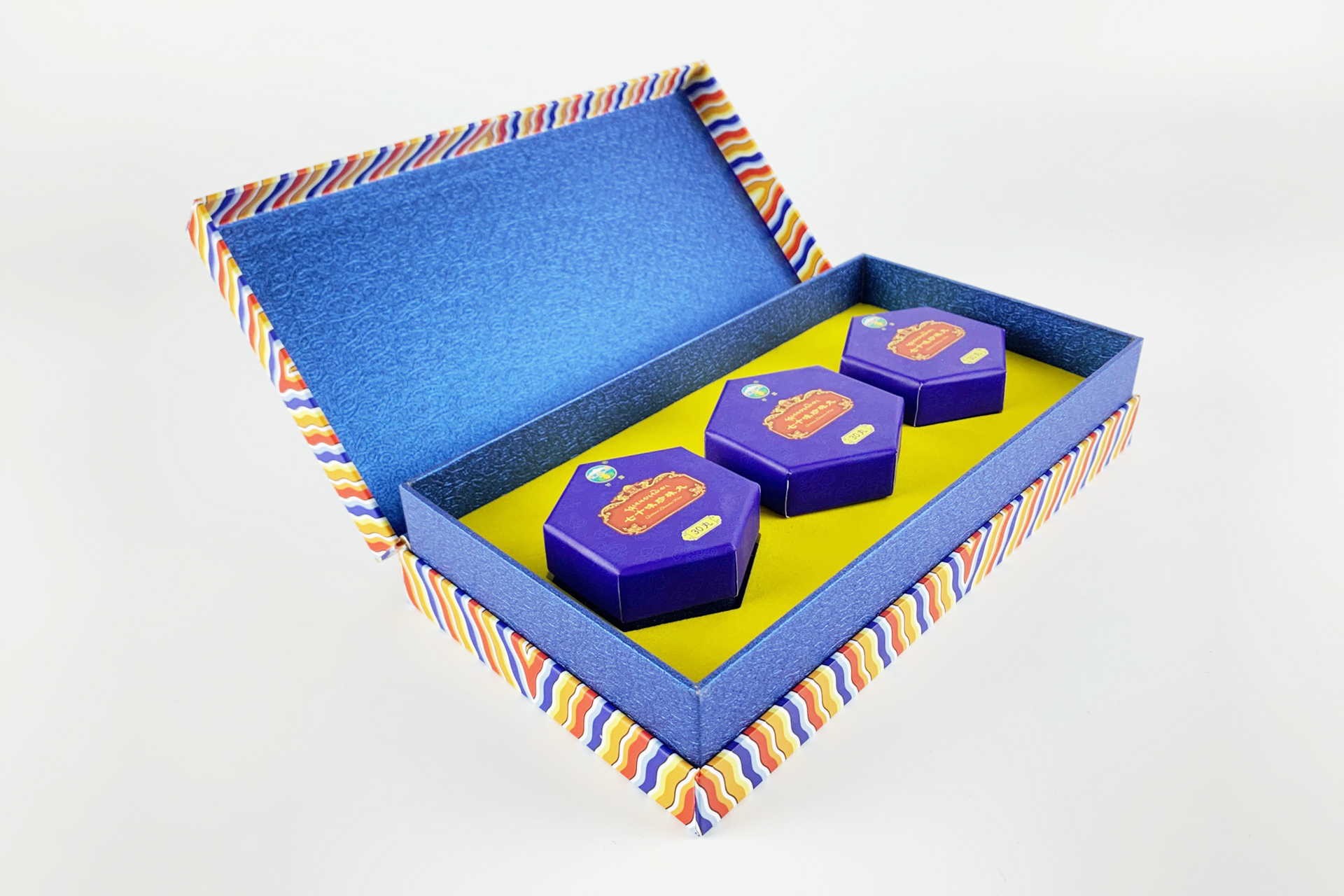 甘露藏藥七十味珍珠丸精裝書型盒設計定製