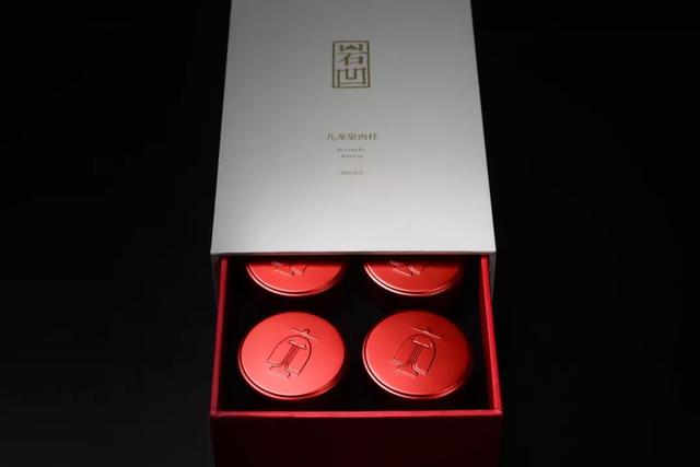 傳統(tǒng)茶葉包裝也能很時(shí)尚，這樣的設(shè)計(jì)給我來(lái)一沓