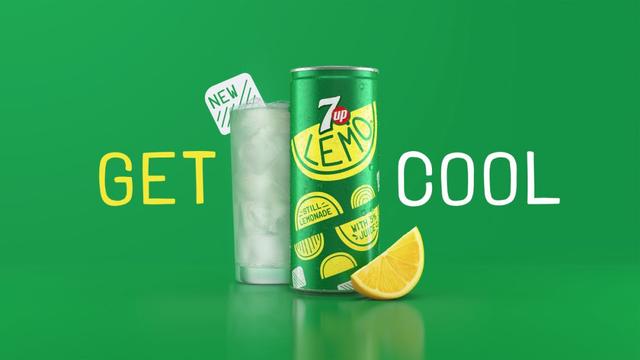 大半的飲料包裝設計,都在玩這個套路