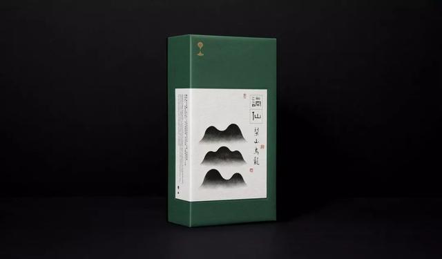 古樸又獨(dú)具現(xiàn)代感的書法手筆，造就濃墨重彩的茶包裝