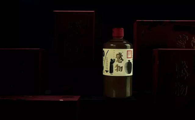 酒類包裝設(shè)計的“戰(zhàn)場”，幫你解鎖多種包裝形式