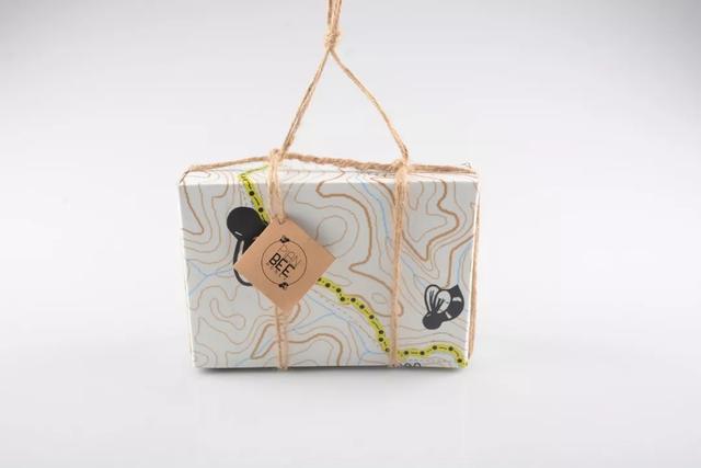 蜂蜜包裝設(shè)計(jì)，瓶型創(chuàng)意和安全很重要