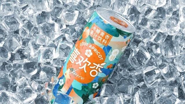插画风饮料包装设计,这么精致的饮料你舍得喝吗?