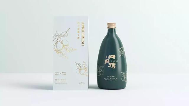 顏值當?shù)赖臅r代，酒瓶包裝這樣設(shè)計才是年輕人的最愛