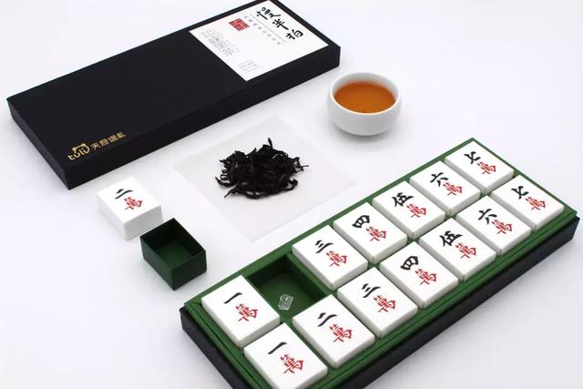 傳統(tǒng)茶換上創(chuàng)意中國風包裝，每一款都是經典