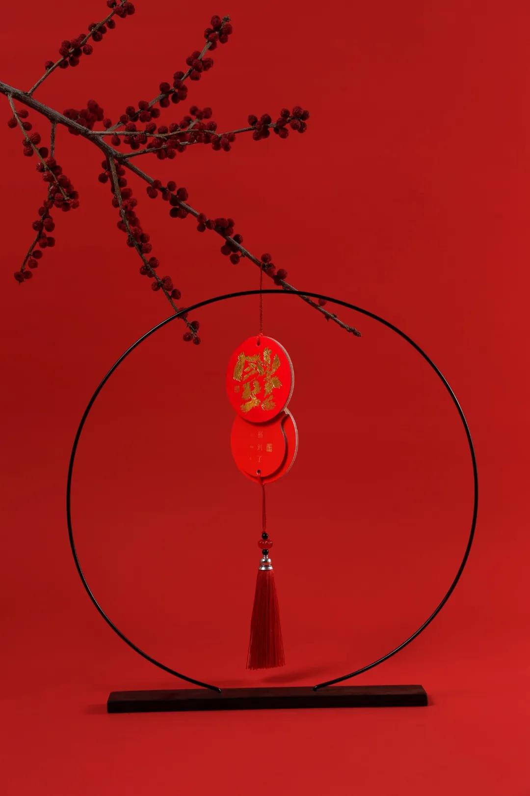 這些新年禮盒的包裝設(shè)計，將顏值和創(chuàng)意“進行到底”