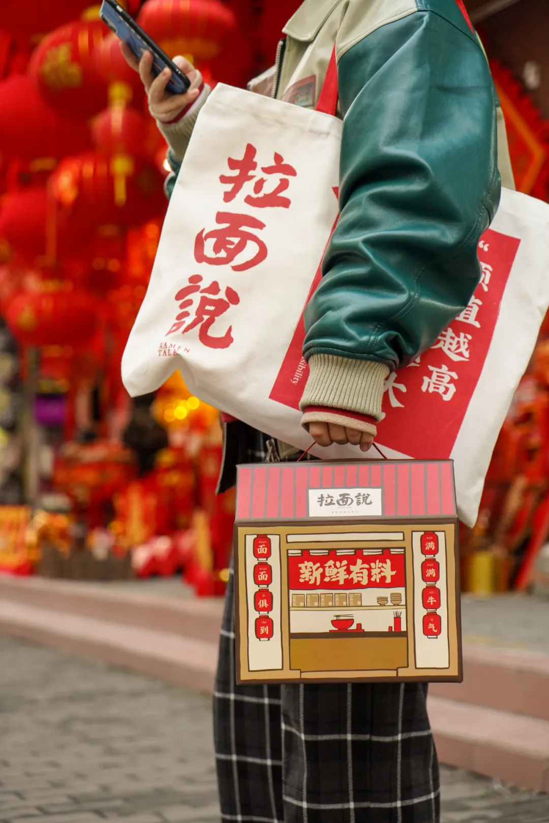 即食食品“百花齐放”,光是包装设计,就足够让广大打工人流泪